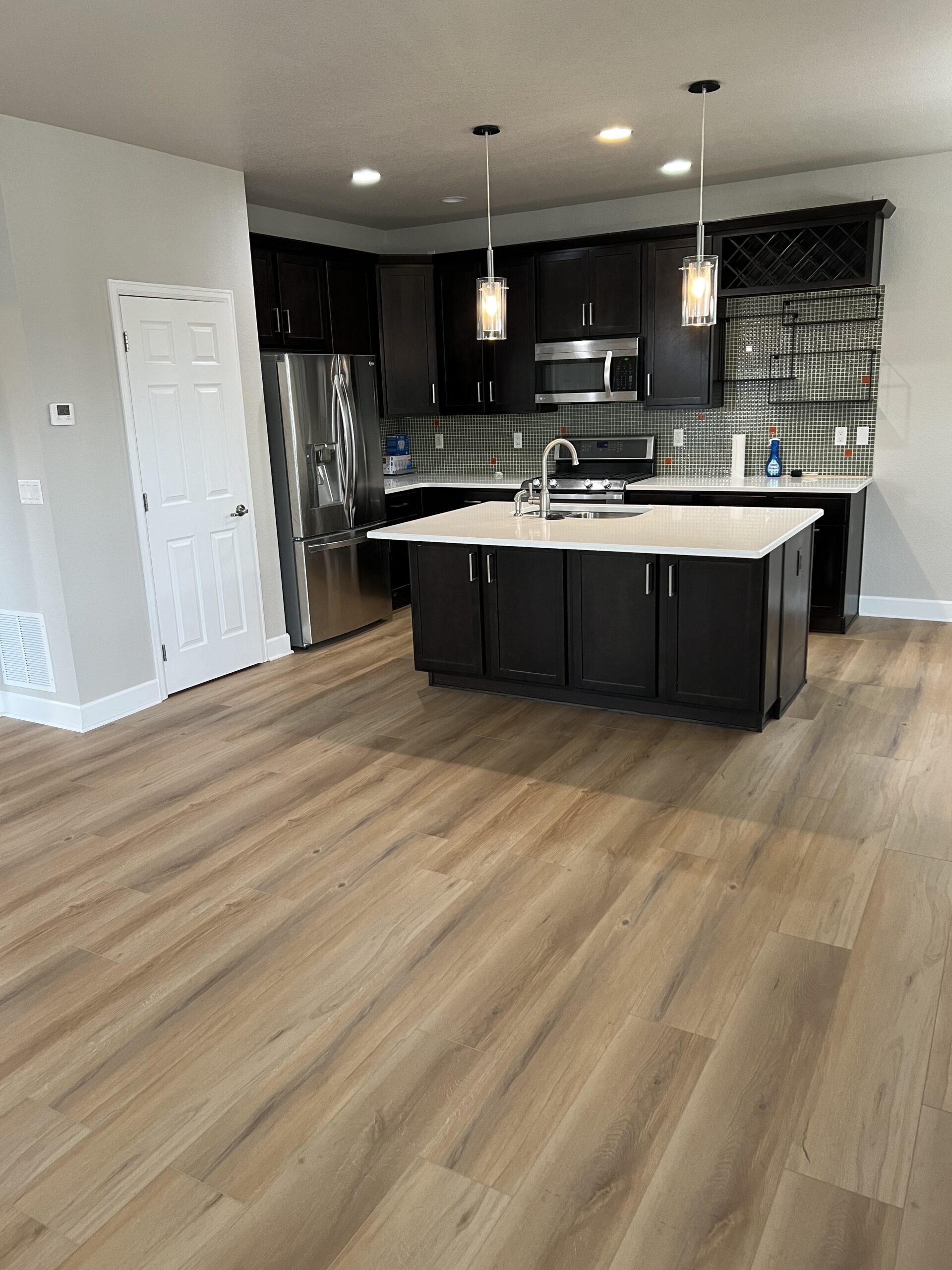 Luxury Vinyl Plank (LVP)